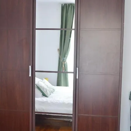 2 Apartment, Central Бухарест